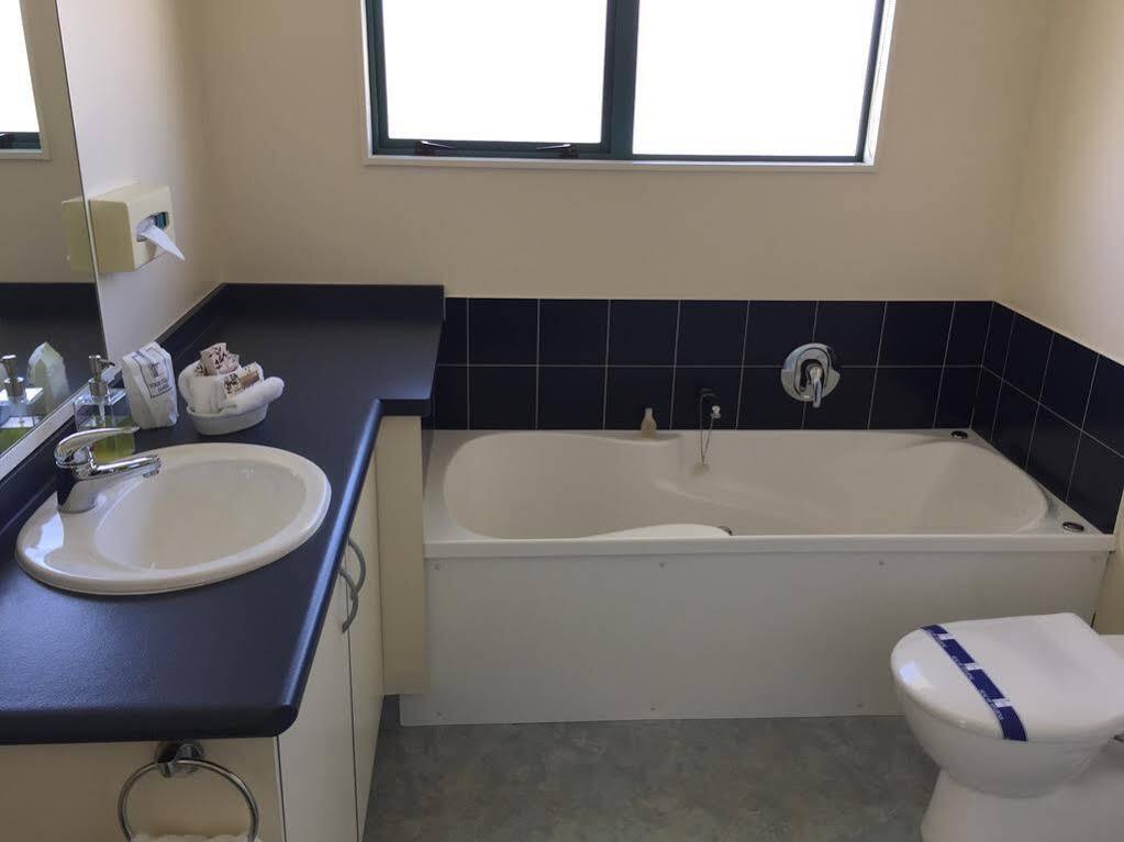 Asure Cooks Gardens Motor Lodge Whanganui Exterior foto
